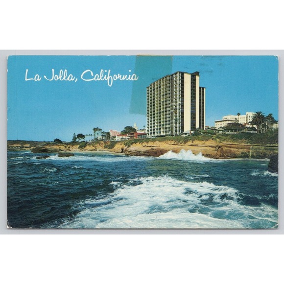 Postcard shoreline, La Jolla, California - Picture 1 of 2